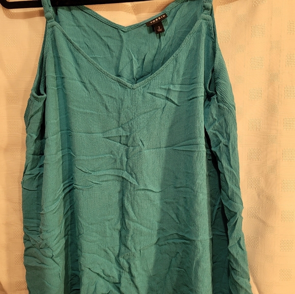 Torrid tank top - Picture 2 of 3